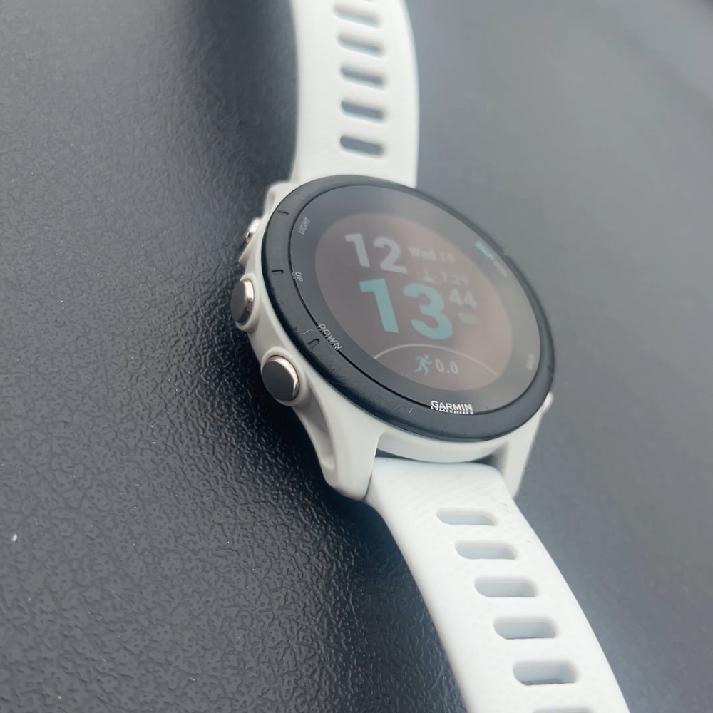 Garmin Forerunner 255s Music Send OFFERS! Smartwatch